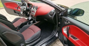 Alfa Romeo MiTo Hatchback 3d 1.4 16v 78KM 2009 Alfa Romeo Mito Alfa Romeo Mito 1.4 Benzyna 79KM, zdjęcie 14