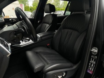 BMW X7 SUV 3.0 40d 340KM 2023 BMW X7 M-Pakiet, FV-23%, Panorama, Hak, Fotele kom, zdjęcie 5