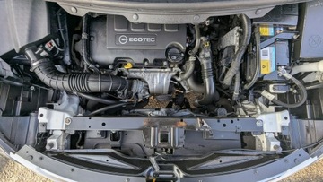 Opel Zafira C Tourer 1.4 Turbo ECOTEC 140KM 2013 Opel Zafira 1.4T 140PS OPŁACONY Bezwypadkowy, zdjęcie 36