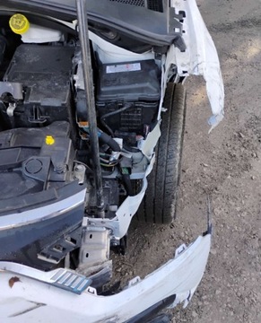 Citroen C3 III Hatchback Facelifting 1.2 PureTech 110KM 2023 Citroen C3 2023r, 1.2 Benzyna. Uszkodzony lewy przod. Jezdzi. 1.2 110KM, zdjęcie 24