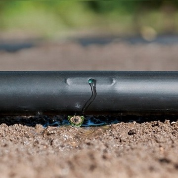 Капельная линия 16мм 100м капельницы 2л/ч 33см