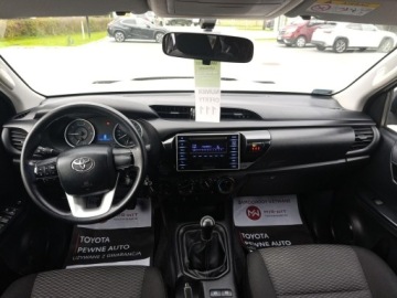 Toyota Hilux VIII Pojedyncza kabina 2.4 D-4D 150KM 2017 Toyota Hilux 2.4 D-4D Double Cab DLX 4x4 Toyota Hi, zdjęcie 38