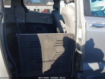 Toyota Sienna III 2023 Toyota Sienna 2023r., 2.5L 2.5 Benzyna 189KM, zdjęcie 9