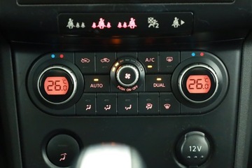 Nissan Qashqai I Crossover 1.6 115KM 2009 Nissan Qashqai+2 1.6 i, 7 miejsc, Klima, zdjęcie 10