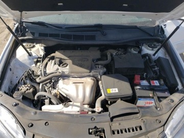 Toyota Camry VIII 2.5 VVT-i 178KM 2017 Toyota Camry TOYOTA CAMRY LE, 2017r., 2.5L, zdjęcie 10