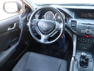 Honda Accord VIII Sedan 2.0 VTEC 156KM 2014 Honda Accord 2.0 i-VTEC, Salon Polska, GAZ, Klima, zdjęcie 6
