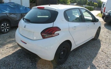 Peugeot 208 I 2018 Peugeot 208 1.2 Benzyna 68KM, zdjęcie 4