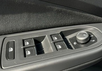 Volkswagen Golf VIII Variant 1.5 TSI 130KM 2022 Volkswagen Golf Salon Polska Virtual Led Ambiente Tempomat Keyless F, zdjęcie 17