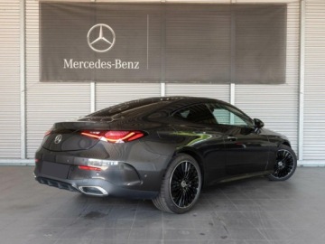 Mercedes CLE Coupe 2.0 300 258KM 2026 MERCEDES-BENZ CLE 300 4-Matic AMG Line 2.0 (258KM) 2026, zdjęcie 3