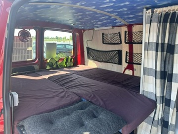 Volkswagen Caravelle T5 Caravelle Facelifting długi rozstaw osi 2.0 TDI 102KM 2010 Volkswagen Transporter VW T5 Kamper 2.0 TDI KLIMA, zdjęcie 6