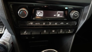 Skoda Rapid II Spaceback 1.2 TSI 90KM 2016 Skoda RAPID Bardzo ladny stan Panorama Klimatronik MOZLIWA ZAMIANA 1.2, zdjęcie 30