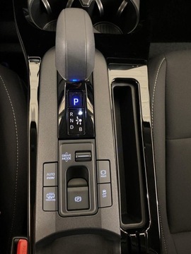 Toyota Prius V (XW60) 2023 Toyota Prius IV (2015-2020), zdjęcie 19