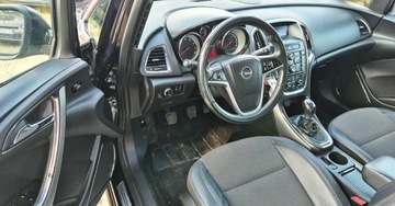 Opel Astra J Hatchback 5d 1.6 Twinport ECOTEC 115KM 2010 Opel Astra BENZYNA POL SKORA 5 drzwi super okazja polecamy 1.6, zdjęcie 31