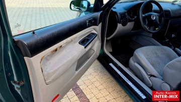 Volkswagen Golf V Hatchback 1.4 i 16V 75KM 2003 Volkswagen Golf 1,4 benzyna 1.4 Benzyna 75KM, zdjęcie 17
