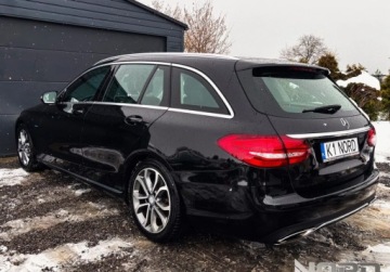 Mercedes Klasa C W205 2016 Mercedes-Benz Klasa C Bezwypadkowe, 279km, Plugin-In, KredytowanieLeasing, zdjęcie 5