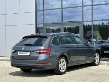 Skoda Superb III Kombi Facelifting 2.0 TDI 190KM 2019 Škoda Superb Skoda Superb Bixenon Grzany fotel, zdjęcie 6