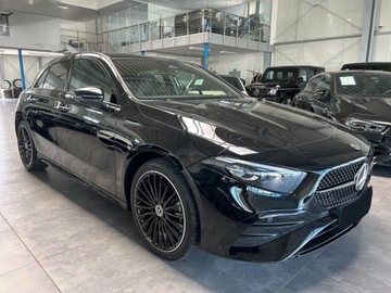 Mercedes Klasa A W177/V177 Hatchback Facelifting 2.0 220 190KM 2025 A Klasa 220 4-Matic AMG Line 2.0 (190KM) 2025, zdjęcie 1
