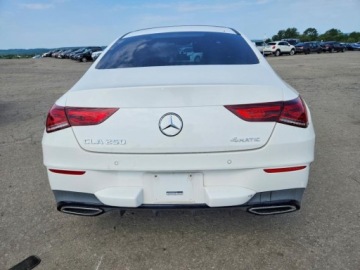 Mercedes CLA C118/X118 2021 Mercedes-Benz CLA 250 4matic 2021 2.0 Benzyna 255KM, zdjęcie 2
