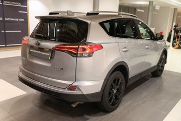 Toyota RAV4 IV MPV Facelifting 2.0 Valvematic 152KM 2017 Toyota RAV4 2.0 Premium 4x4 2.0 Benzyna 152KM, zdjęcie 33