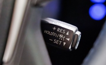 Toyota Land Cruiser VII Terenowy 3d 2.8 D-4D 177KM 2020 Toyota Land Cruiser LC 2.8 D-4D Premium aut 2.8 Diesel 177KM, zdjęcie 37