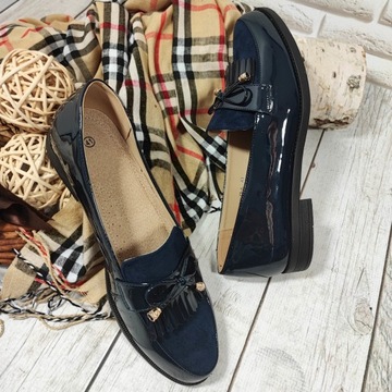 LAKIEROWANE MOKASYNY SKÓRZANA WKŁADKA - blue 42