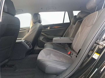 Volkswagen Passat B8 Variant Facelifting 2.0 TDI SCR 150KM 2024 Volkswagen Passat 2.0 TDI Elegance, Matrix, Elegance, APP, ACC, Salon Pl,, zdjęcie 8