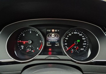 Volkswagen Passat B8 Variant Facelifting 2.0 TDI SCR 200KM 2021 Volkswagen Passat Business 2.0TDI 200KM DSG Hak Skora TravelAssist Kamera, zdjęcie 22
