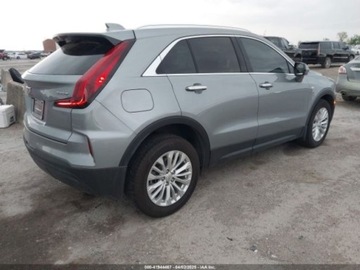 Cadillac 2024 Cadillac XT4 2024 CADILLAC XT4 FWD LUXURY 2.0 Benzyna 235KM, zdjęcie 7