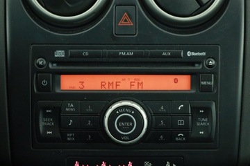 Nissan Qashqai I Crossover 1.5 dCi 106KM 2008 Nissan Qashqai 1.5 dCi, Salon Polska, Klima, zdjęcie 8