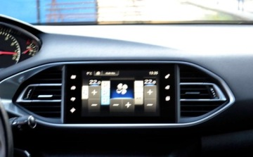 Peugeot 2017 Peugeot 308 Zarejestrowany Bezwypadkowy LED 1.2 Benzyna 131KM, zdjęcie 16