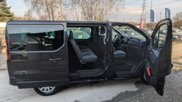Opel Vivaro B Kombi Extra Long H1 2,9t 1.6 BiTurbo 125KM 2017 Opel Vivaro 1.6D 125PS Bezwypadkowy 8-Osobowy, zdjęcie 12