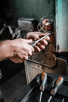 Отвертки, набор из 4 шт., SvCm NEO Tools 04-204