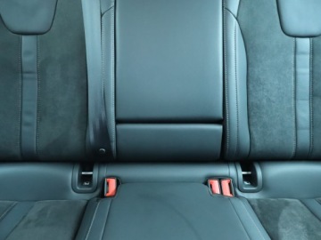 Skoda Octavia IV Liftback 1.5 TSI EVO 150KM 2024 Skoda Octavia 1.5 TSI e-tec, Salon Polska, zdjęcie 9