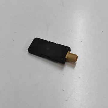 AUDI Q4 SPORTBACK E-TRON 2023 ZESILOVAČ ANTÉNY