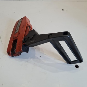 HUSQVARNA 40 КРЫШКА КОРПУСА РУЧКА ТОРМОЗНОЙ РЫЧАГ