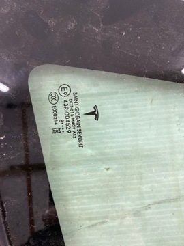 Тесла Модель 3 19 ОКНО КУЗОВА ЗАДНЕЕ ЛЕВОЕ ПРАВОЕ 43R-004529