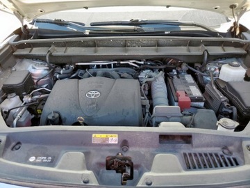 Toyota Highlander III 2022 Toyota Highlander Limited 2022 3.5l 3.5 Benzyna 295KM, zdjęcie 6