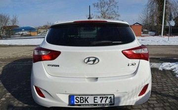 Hyundai i30 II Wagon 1.4 CVVT 100KM 2015 Hyundai i30 1.4B 2015r Navi Kamera 121 Tys Km Sprowadzony Oplacony, zdjęcie 9