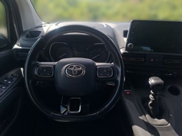 Toyota Proace II 2021 Toyota PROACE CITY VERSO Long 1.5 D-4D Family Toyo, zdjęcie 15