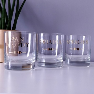 2 бокала для виски с надписью MIRROR Wedding.