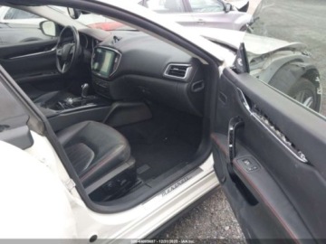 Maserati Ghibli III 2017 Maserati Ghibli S Q4 2017 3.0 Benzyna 404KM, zdjęcie 11