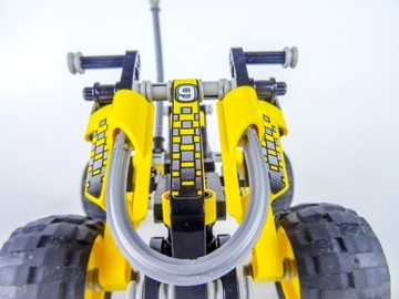 LEGO TECHNIC 8240 / Мотоцикл для трюков Slammer