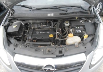 Opel Corsa D Hatchback 1.2 Twinport ECOTEC 80KM 2009 Opel Corsa Opel Corsa D 1.2 benzyna 81 KM 1.2 Benzyna 81KM, zdjęcie 10