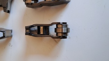 Peugeot Citroen 1.6 VTI роликовый рычаг