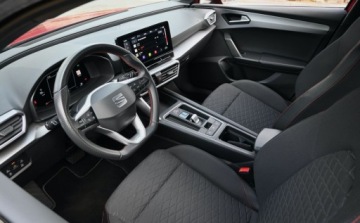 Seat Leon IV Hatchback 1.5 eTSI (MHEV) 150KM 2021 Seat Leon 1,5 TSI 150 KM FR Full Led AMBIENTE Nawigacja Virtual tacho 1.5, zdjęcie 15