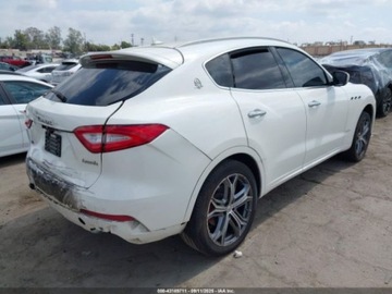 Maserati Levante 2019 Maserati Levante Granlusso 2019 3.0l 3.0 Benzyna 345KM, zdjęcie 5