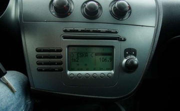 Seat Leon II 1.6 MPI 102KM 2006 Seat Leon 1.6 MPI 102KM Kliamtyzacja duzy ekran nowe hamulce po seriwise, zdjęcie 19