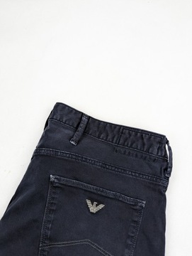 Emporio Armani granatowe spodnie jeansy M 34/32