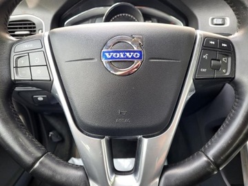 Volvo V60 I Kombi Facelifting 2.0 T5 DRIVE-E 245KM 2017 VOLVO V60 T5 2.0l benzyna 245KM*Dokumentacja * Zadbany * 141, 074km, zdjęcie 17