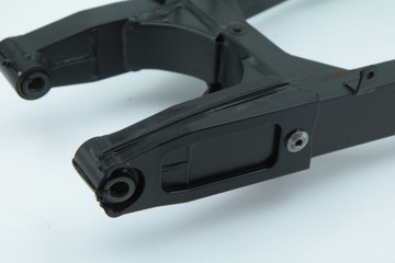 KAWASAKI Z 125 18- WAHACZ TYŁ